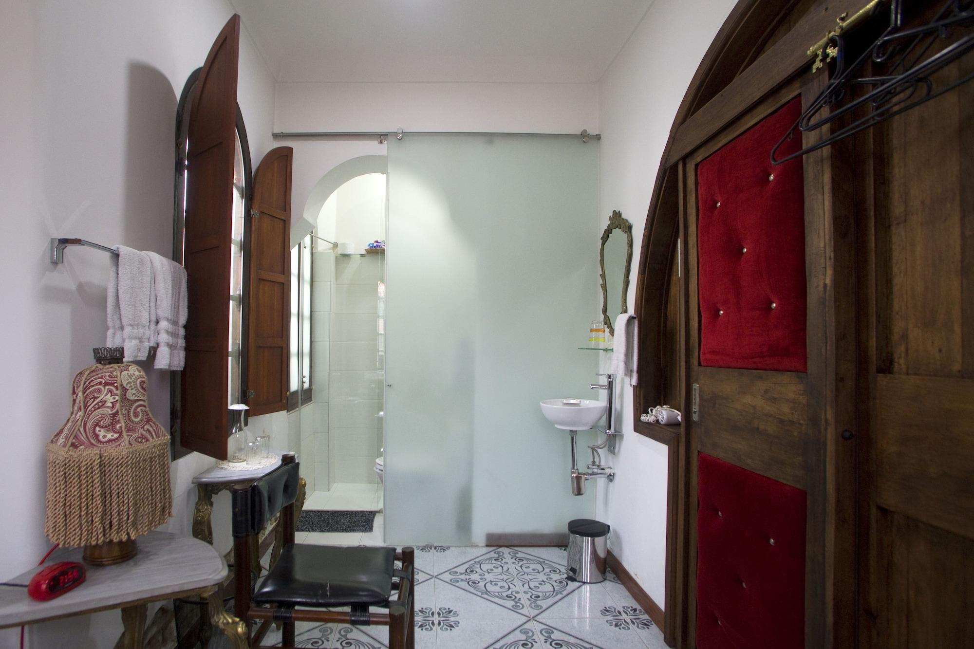 Bogota Bed & Breakfast Inn Экстерьер фото