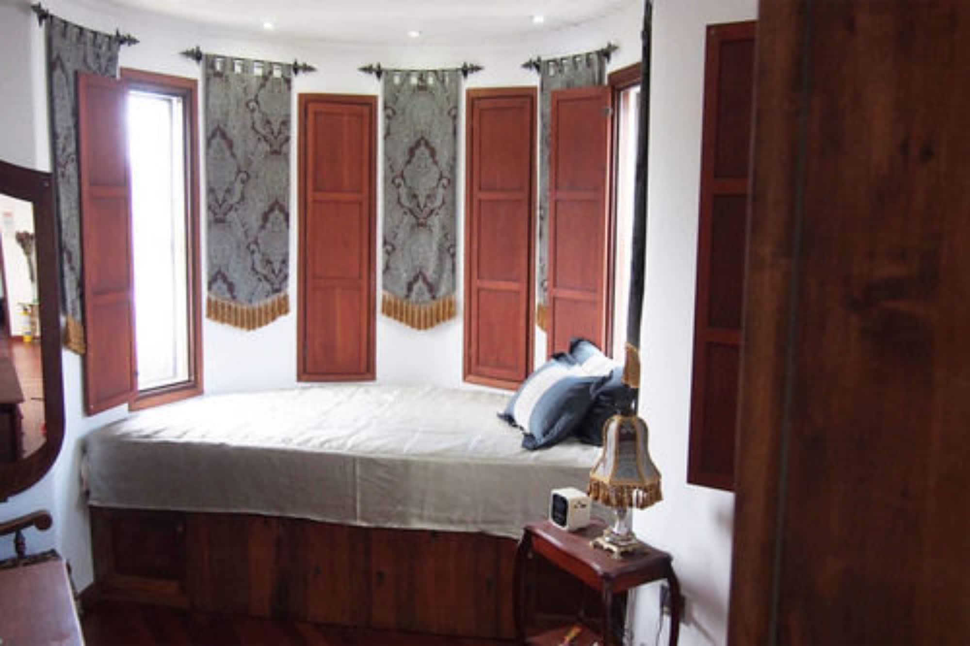 Bogota Bed & Breakfast Inn Экстерьер фото