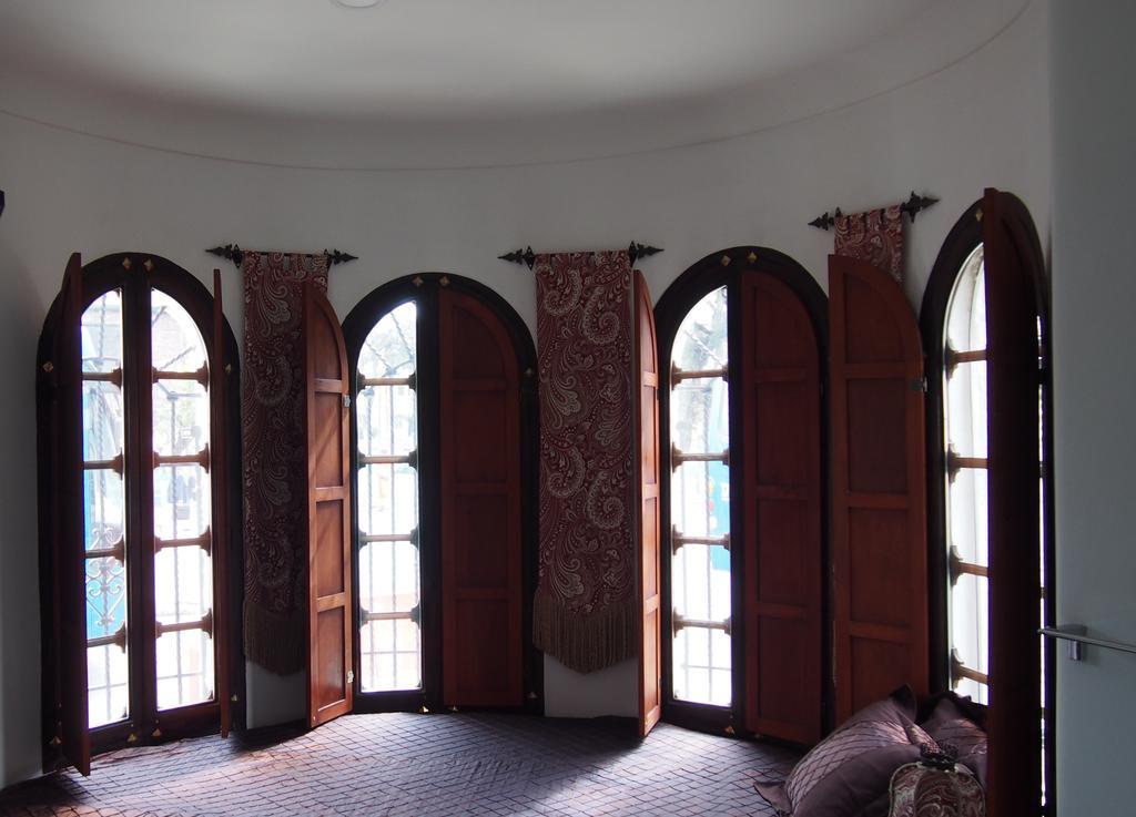 Bogota Bed & Breakfast Inn Экстерьер фото