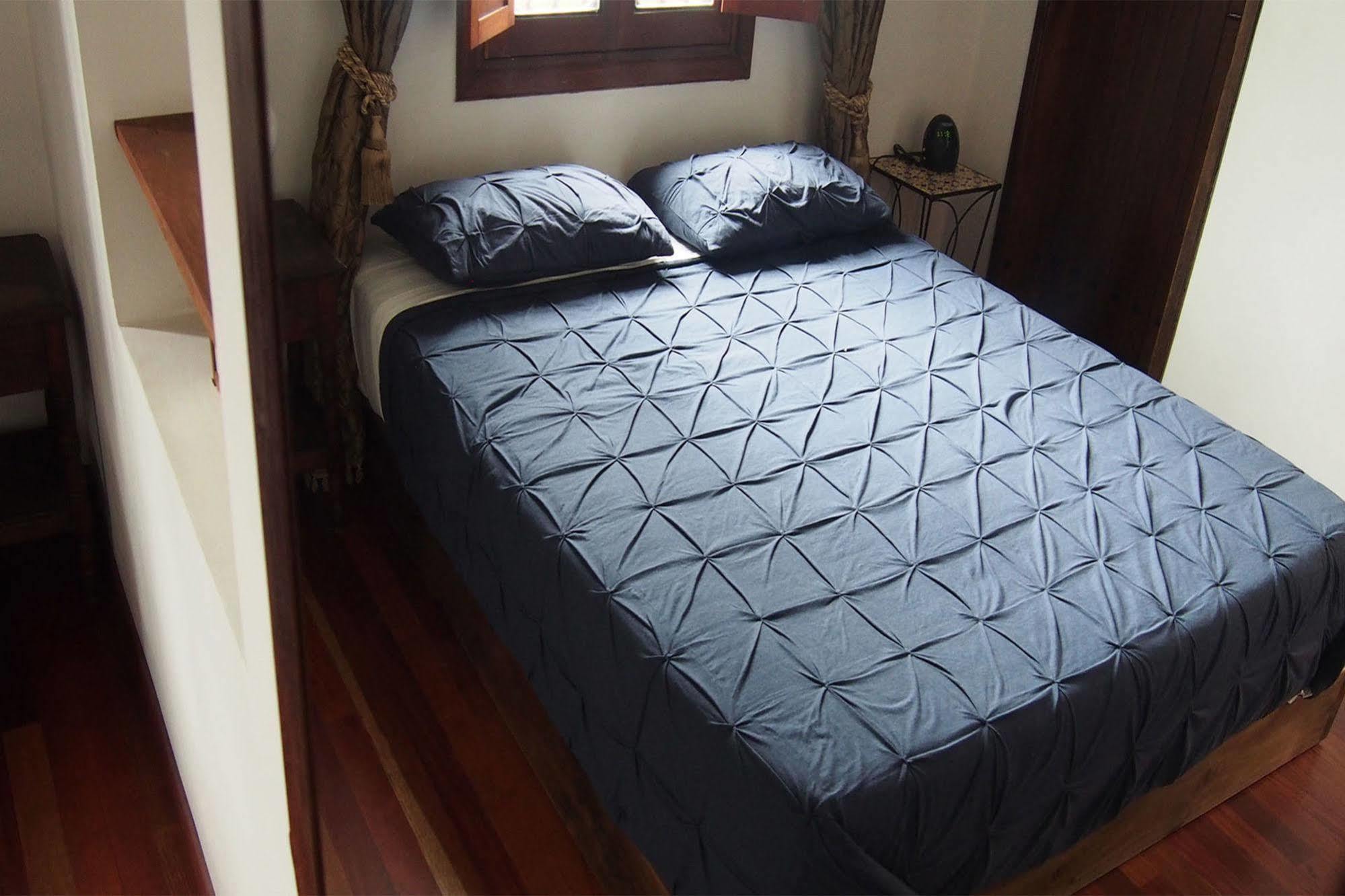 Bogota Bed & Breakfast Inn Экстерьер фото