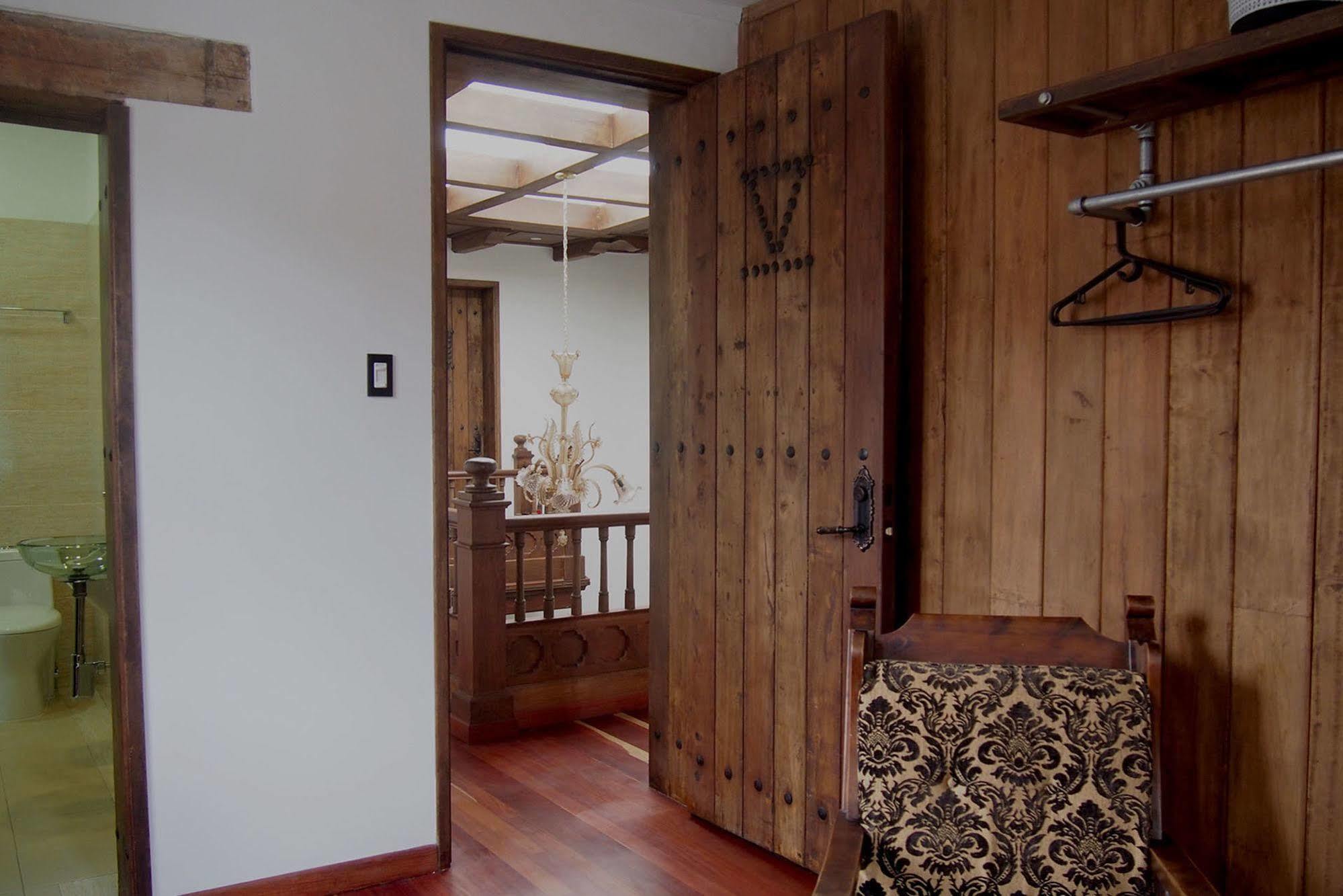 Bogota Bed & Breakfast Inn Экстерьер фото