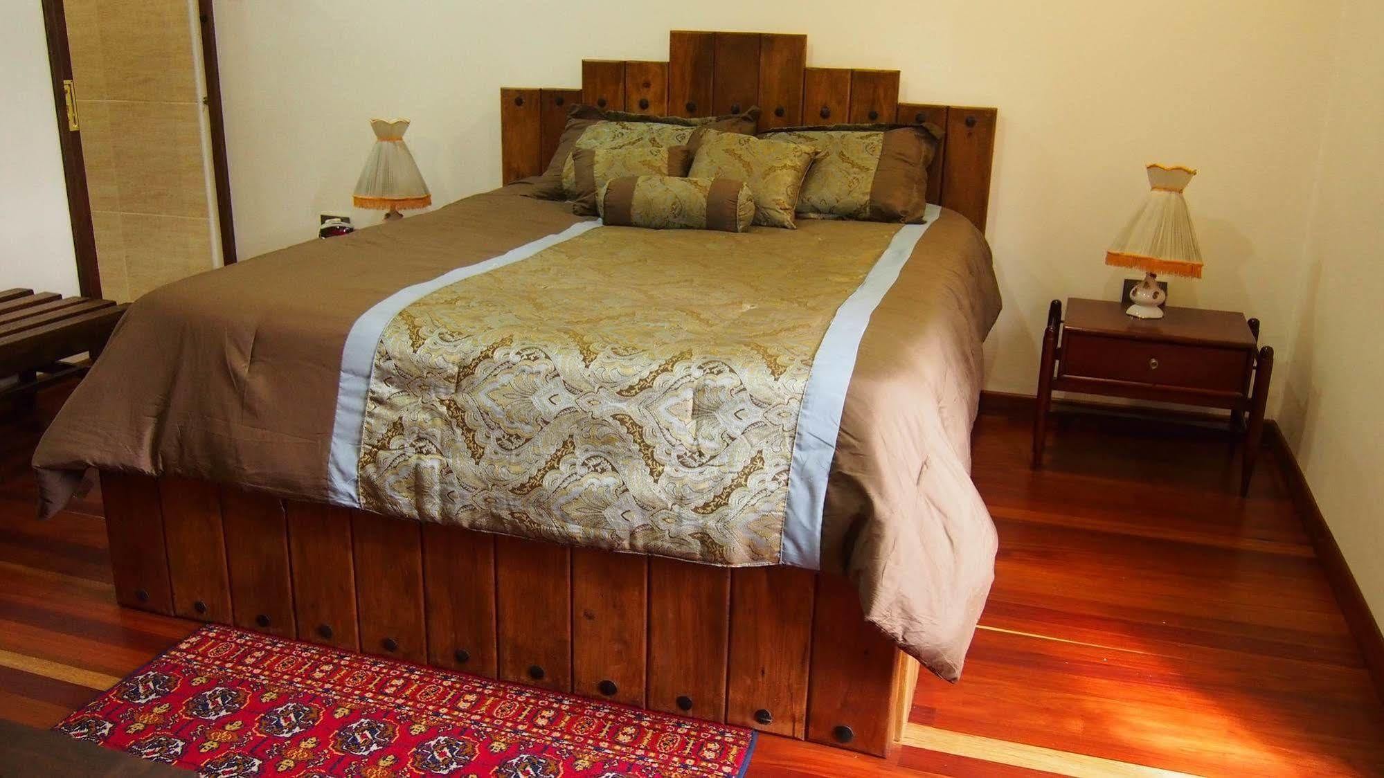 Bogota Bed & Breakfast Inn Экстерьер фото