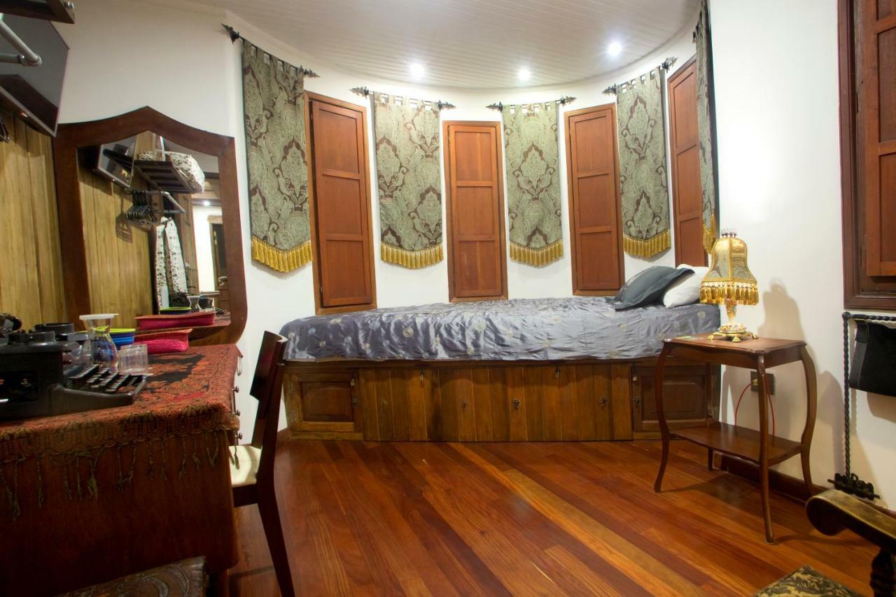 Bogota Bed & Breakfast Inn Экстерьер фото